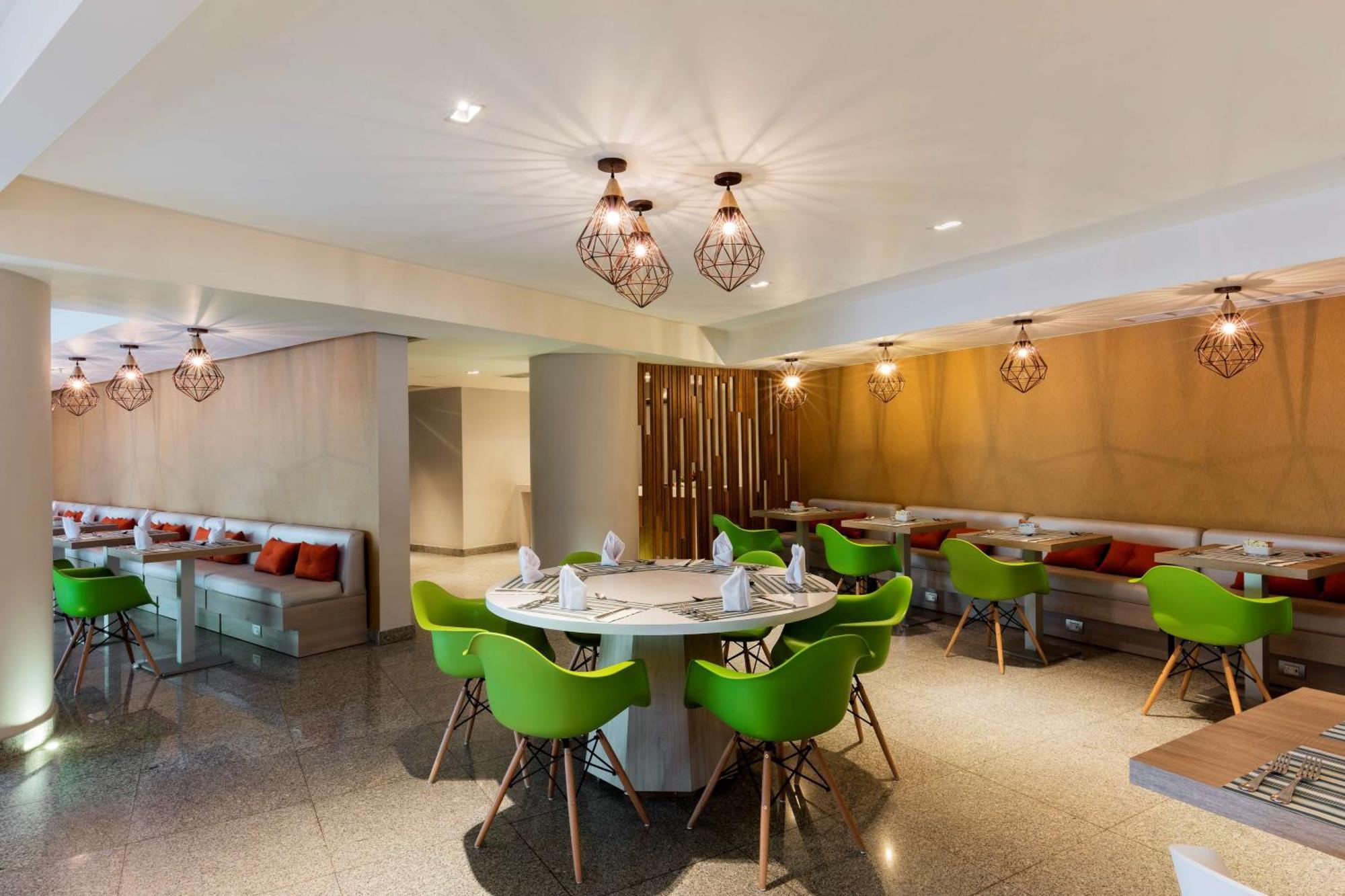 Hilton Garden Inn Mexico City Santa Fe Extérieur photo