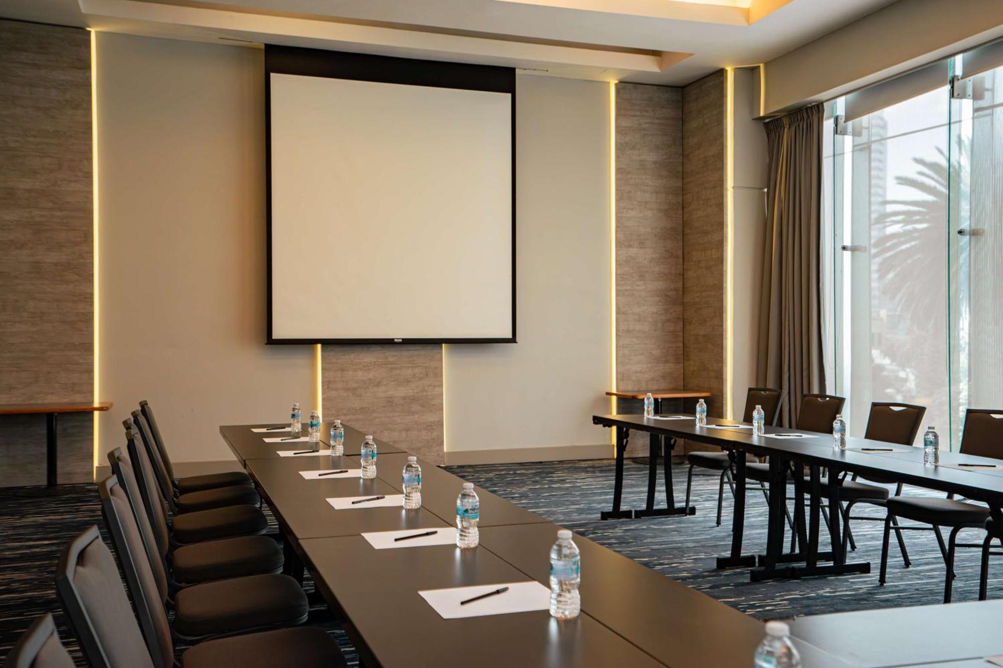 Hilton Garden Inn Mexico City Santa Fe Extérieur photo