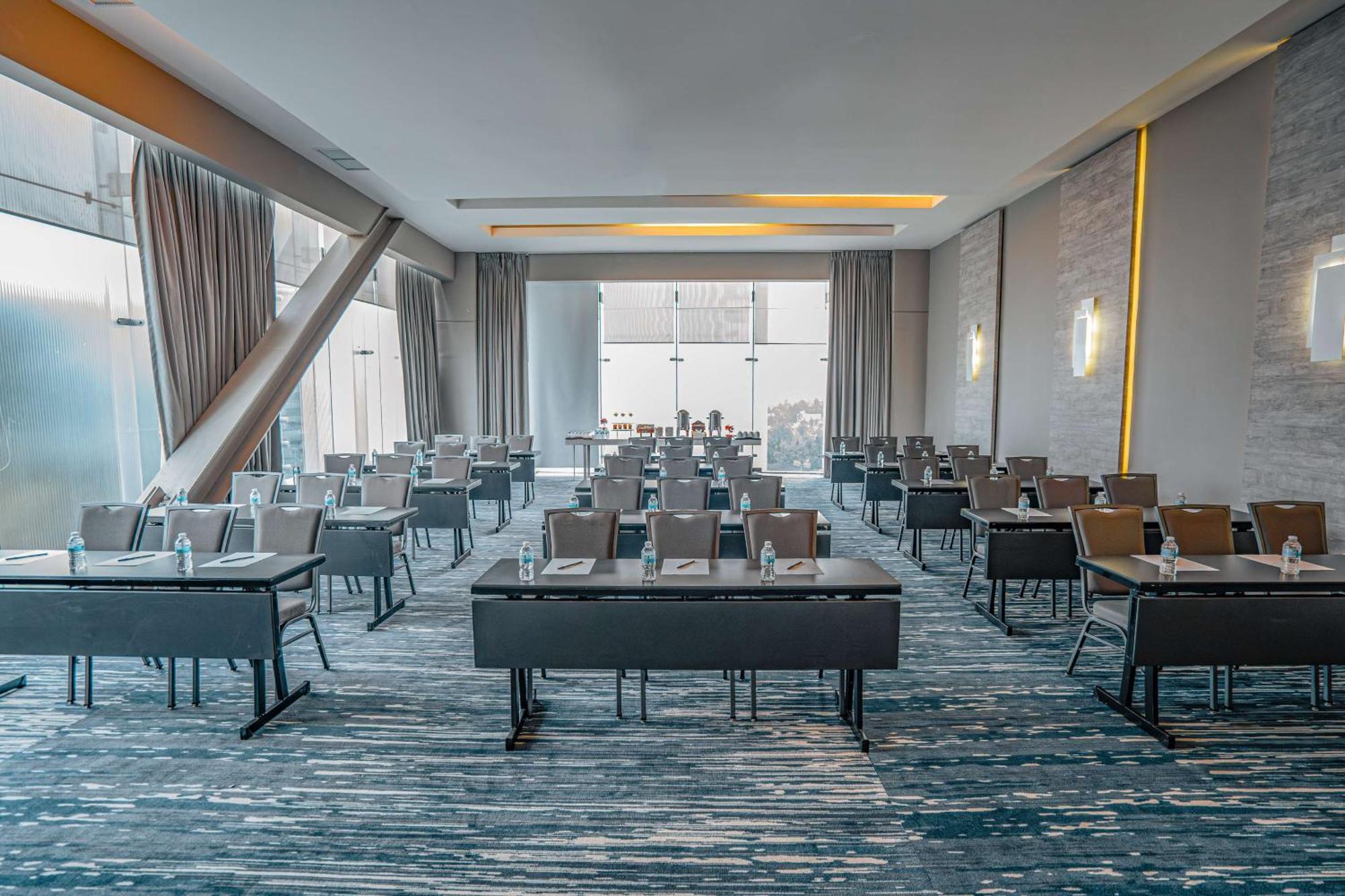 Hilton Garden Inn Mexico City Santa Fe Extérieur photo
